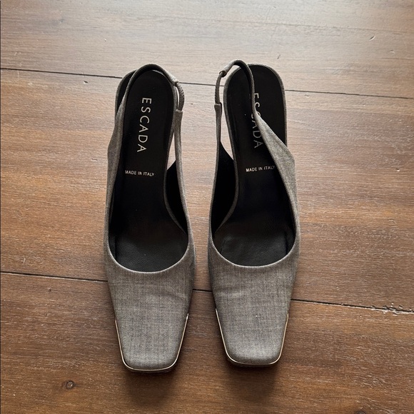 Escada Shoes - Size 8 38 Escada wool fabric gray Pumps